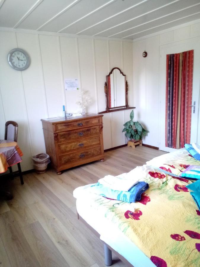 Chambre D'Hotes Petit Martel Les Ponts-de-Martel Kültér fotó